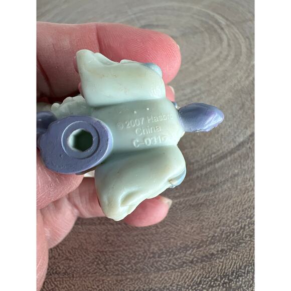 Littlest Pet Shop LPS #1712 Purple and White Sheep Dog with Yellow Flower 2007 - Picture 4 of 5